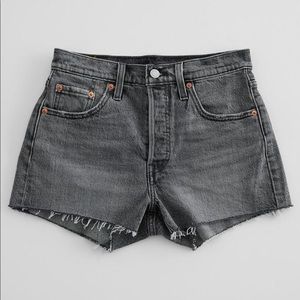 Levi’s 501 gray shorts